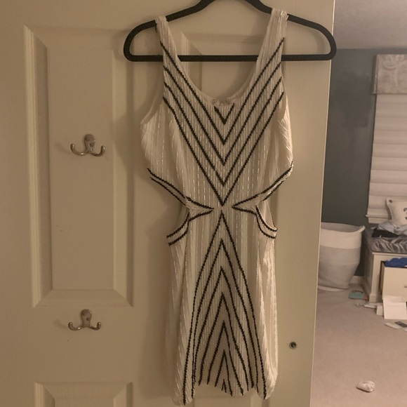 Beaded Parker dress - Picture 2 of 4